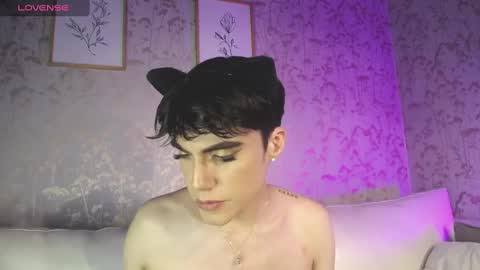Chris online show from December 3, 2024, 2:03 am