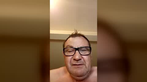 christophe4b online show from June 16, 2026, 1:36 pm