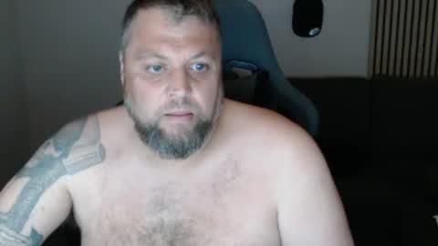 Chrizz online show from June 14, 2026, 10:23 pm