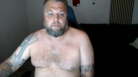 Chrizz online show from July 25, 2026, 10:18 pm