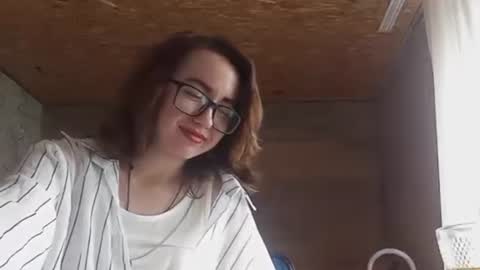 Olivia online show from June 15, 2026, 8:27 am