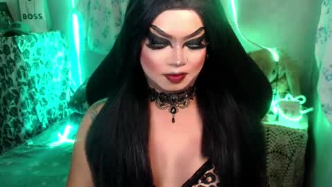 QUEEN CESS online show from July 20, 2026, 5:48 pm