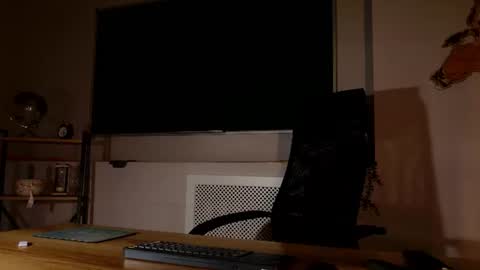 Claire online show from July 5, 2026, 2:57 pm
