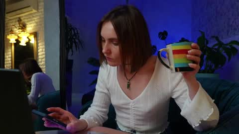 Clara online show from April 6, 2026, 6:31 pm