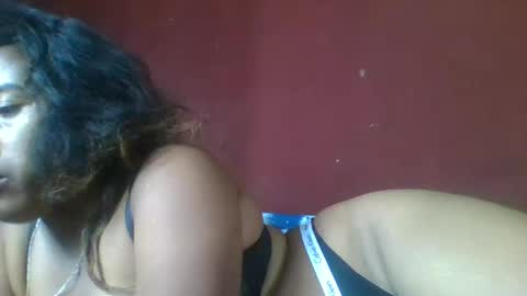 Clarah0123 online show from April 25, 2026, 8:39 am