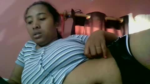 Clarah0123 online show from May 22, 2026, 7:59 am