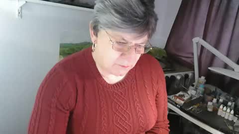 clare nylons online show from February 1, 2026, 8:24 am