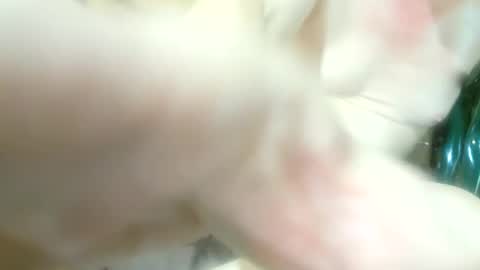 Clay online show from June 5, 2026, 8:14 pm