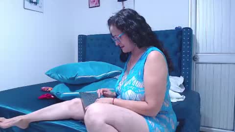 Clayr online show from July 5, 2026, 4:19 am