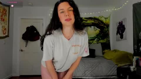 Snapshot of cleo_cam chatting on April 26, 2026, 1:14 am Cleo Schedule Updates online show from April 26, 2026, 1:14 am