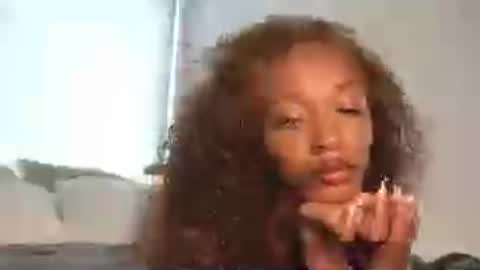 cleopatralovee online show from June 26, 2026, 5:06 pm