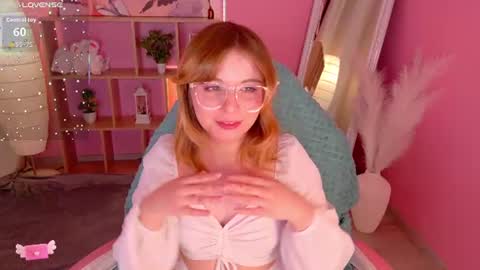 Mia online show from July 21, 2026, 8:55 pm