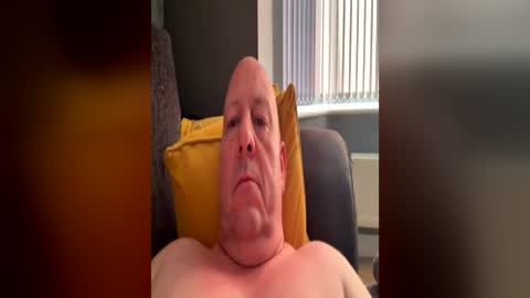 col4nows online show from June 28, 2026, 6:25 pm