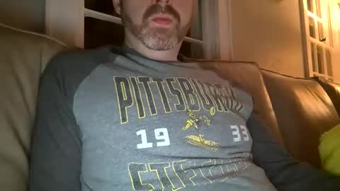 colin760 online show from November 10, 2025, 2:43 am