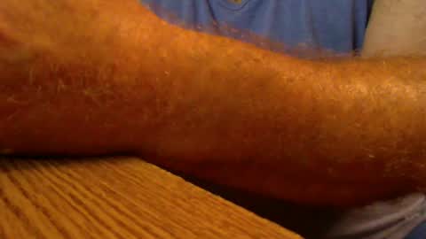 comesinaquart online show from August 3, 2026, 3:16 am