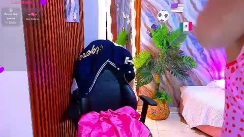 corall_tay1 online show from July 18, 2026, 11:47 am