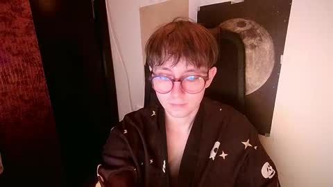 Snapshot of cosmonudes chatting on May 29, 2026, 7:45 pm Barry online show from May 29, 2026, 7:45 pm