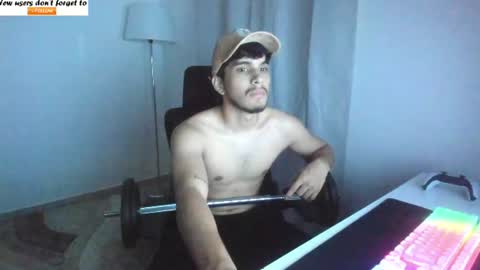 MIA LIZ AND SAM online show from July 7, 2026, 12:24 am