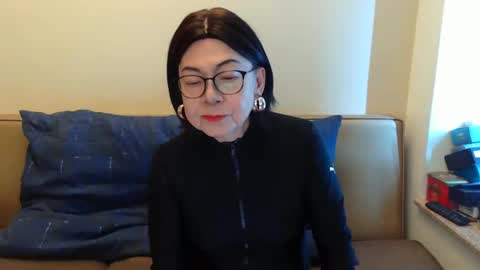 Kelly   online show from June 6, 2026, 6:18 am