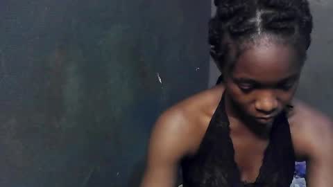 creamyxsugar online show from June 5, 2026, 7:03 am
