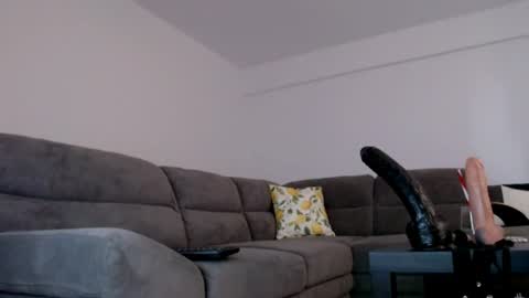 cris_tinne online show from July 1, 2026, 3:23 pm