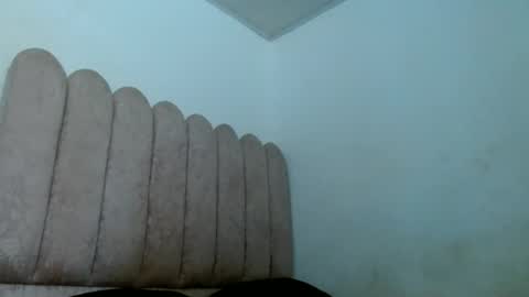 cristinamontiel74 online show from June 22, 2026, 4:37 pm
