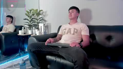 Cristopher online show from July 27, 2026, 2:02 pm