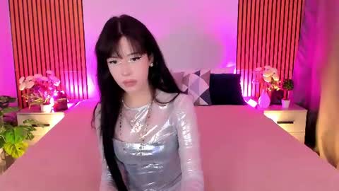 crystall0ve online show from July 10, 2026, 2:52 pm