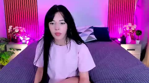 crystall0ve online show from July 29, 2026, 3:10 pm