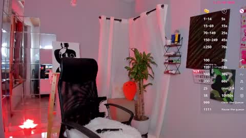 Snapshot of cuarzox chatting on July 7, 2026, 6:47 am Rouse My birthday will be very soon dont forget it 26 june 1200am Colombia hour online show from July 7, 2026, 6:47 am