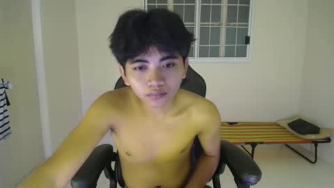 cummingyu online show from December 8, 2024, 4:50 pm