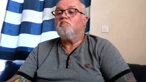 curtus14 online show from July 20, 2026, 3:36 pm