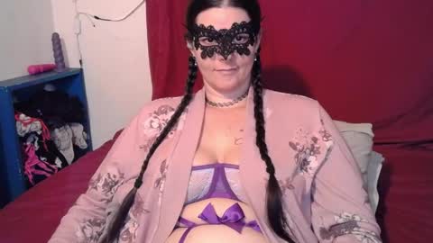 Snapshot of curvygamerceline chatting on May 21, 2026, 6:59 pm Celine Fawe online show from May 21, 2026, 6:59 pm