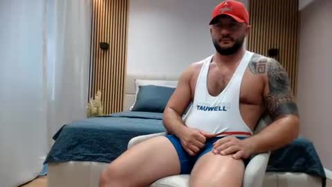 Cute Johny01 online show from June 18, 2026, 5:19 am