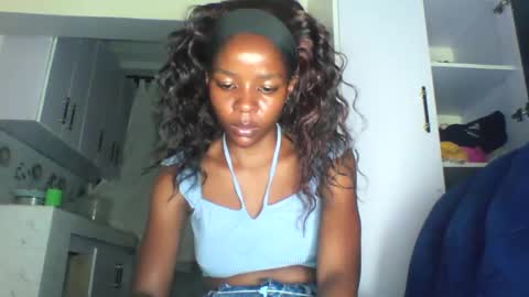 Snapshot of cute_sexy3 chatting on April 20, 2026, 9:49 pm SHARON online show from April 20, 2026, 9:49 pm
