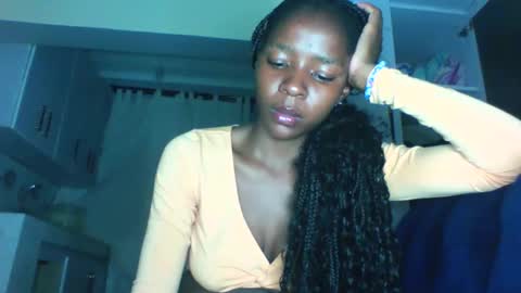 Snapshot of cute_sexy3 chatting on April 27, 2026, 10:30 pm SHARON online show from April 27, 2026, 10:30 pm