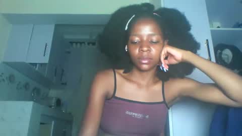 Snapshot of cute_sexy3 chatting on May 11, 2026, 11:35 pm SHARON online show from May 11, 2026, 11:35 pm