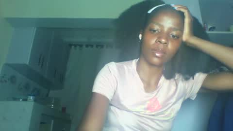Snapshot of cute_sexy3 chatting on May 12, 2026, 10:40 pm SHARON online show from May 12, 2026, 10:40 pm
