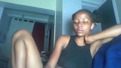Snapshot of cute_sexy3 chatting on May 23, 2026, 10:25 pm SHARON online show from May 23, 2026, 10:25 pm