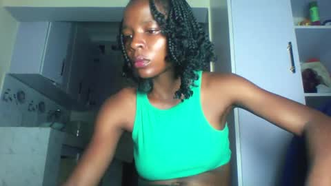 Snapshot of cute_sexy3 chatting on June 10, 2026, 9:25 pm SHARON online show from June 10, 2026, 9:25 pm