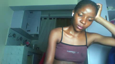 Snapshot of cute_sexy3 chatting on July 6, 2026, 11:07 pm SHARON online show from July 6, 2026, 11:07 pm