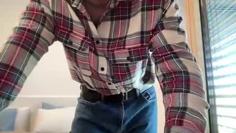cute_skywalker online show from June 26, 2026, 4:55 pm
