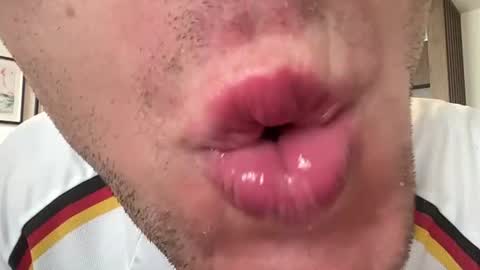 cute_skywalker online show from July 16, 2026, 12:55 pm