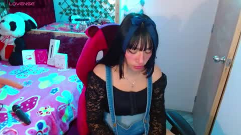 cute_zoe1 online show from July 15, 2026, 3:56 am