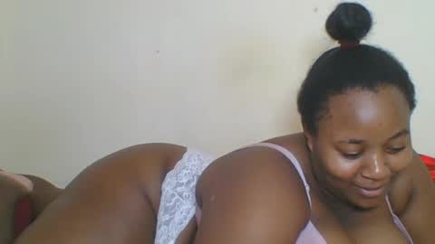 Snapshot of cuteaurel chatting on August 1, 2026, 12:04 pm AURELIA online show from August 1, 2026, 12:04 pm