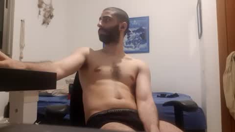 cuteguy52 online show from July 22, 2026, 12:02 am