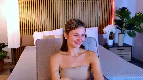 cutemirage online show from July 9, 2026, 2:43 pm