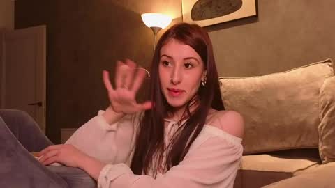 cutieleyla online show from May 16, 2026, 1:13 am