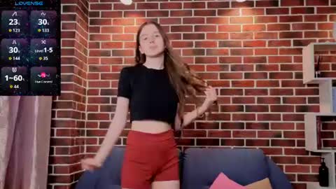 Ashly online show from June 19, 2026, 7:06 pm