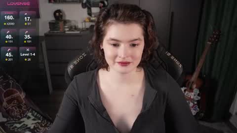 Helen Blossom online show from July 20, 2026, 1:24 pm